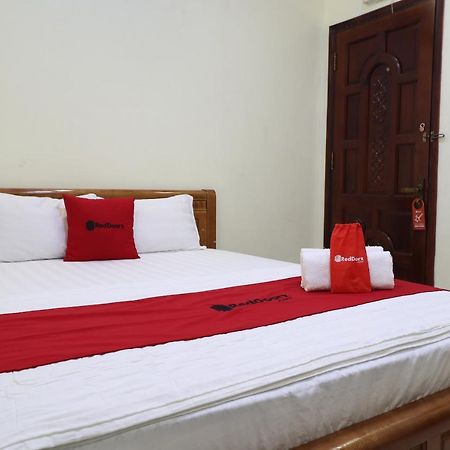 Reddoorz Plus @ Dong Den Street Hotel Ho Chi Minh City Exterior photo