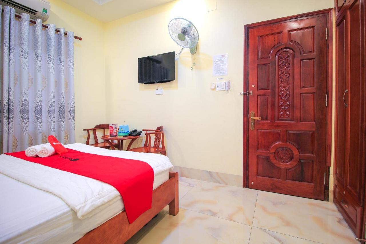 Reddoorz Plus @ Dong Den Street Hotel Ho Chi Minh City Exterior photo